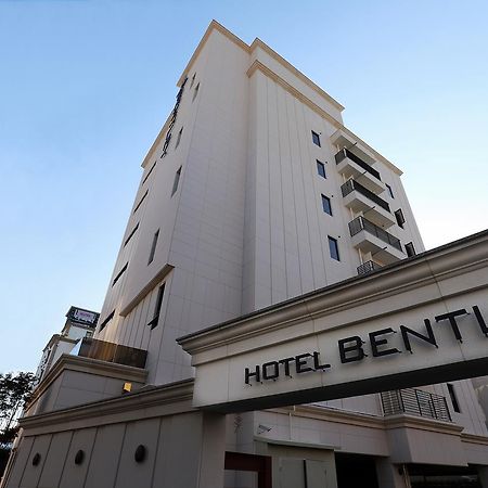 Chuncheon Hotel Bentley Экстерьер фото