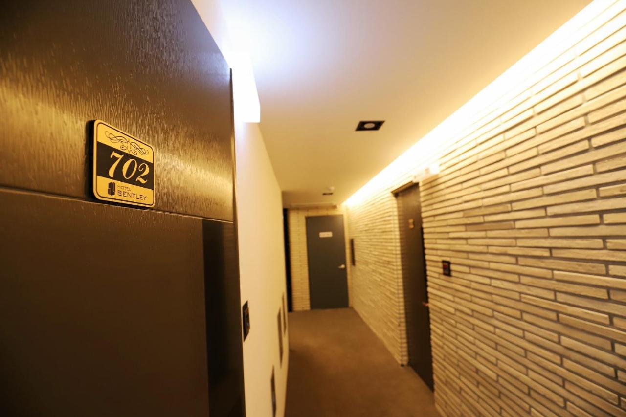 Chuncheon Hotel Bentley Экстерьер фото