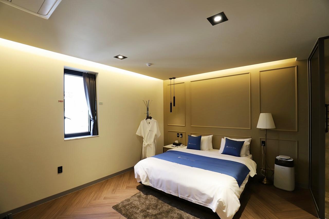 Chuncheon Hotel Bentley Экстерьер фото